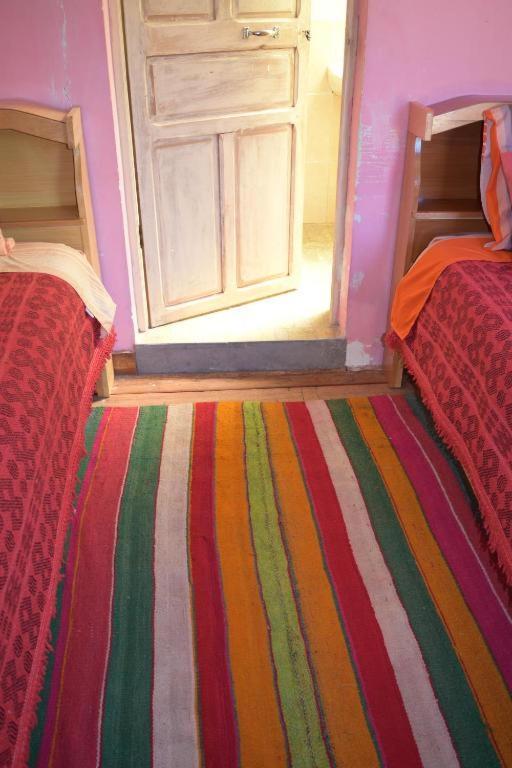 Hostal Luna Del Titikaka En Isla De La Luna Bolivia Hotel Exterior photo